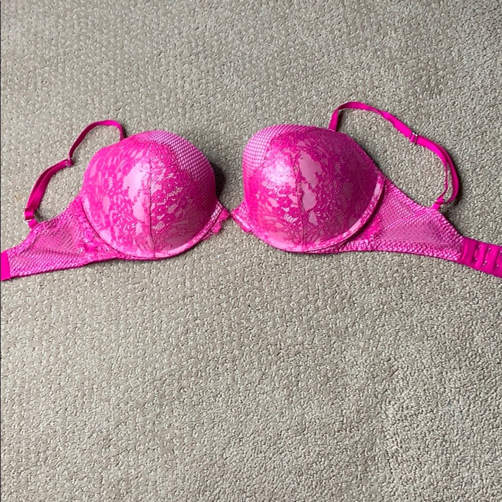 Victoria Secret bra